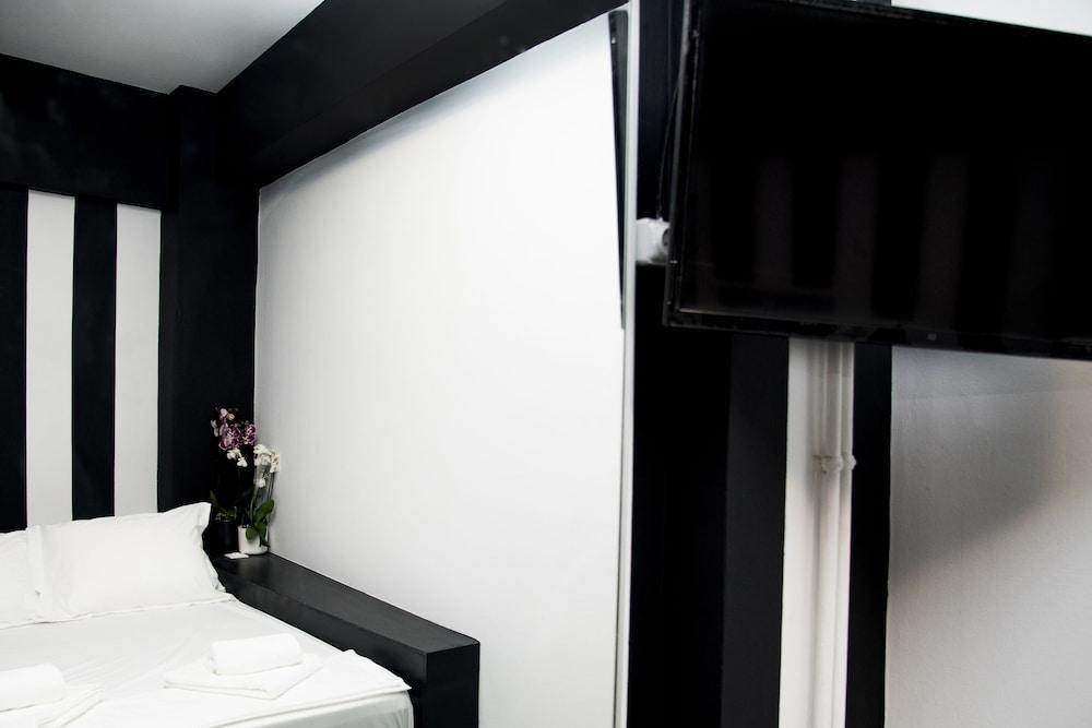 Home Plus Eleutheria Budget Room Athen Eksteriør bilde