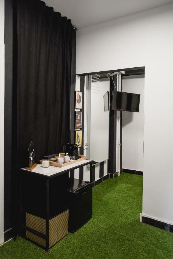Home Plus Eleutheria Budget Room Athen Eksteriør bilde